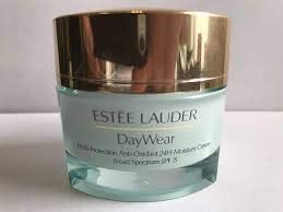 Newest Edition! Estee Lauder Daywear Advanced Multi-protection Anti-oxidant Creme SPF 15 (Normal/combination) 1.7 Oz/ 50 Ml