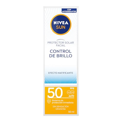 NIVEA SUN Protector Solar Facial Control De Brillo (50 ml), con Efecto Matificante de Larga Duración, Bloqueador solar FPS 50+, no Grasoso para Todo Tipo de Piel