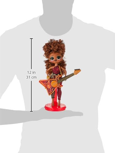 L.O.L. Surprise! OMG Remix Rock Muñeca Ferocious - 15 sorpresas Que Incluyen bajo, Vestido, Zapatos, Cepillo, Soporte para muñecas, Letras y Paquete de Tocadiscos - Edad: 4+