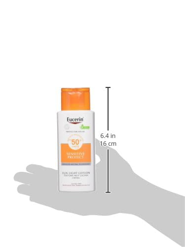 Eucerin Gel Limpiador Facial DermatoClean para piel normal a mixta, 200ml, empaque puede variar + Protector Solar Extra Ligero FPS50+ - 1 x 150 ml