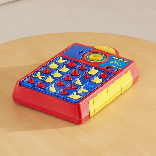 Juego de Mesa Hasbro Gaming Destreza - Personaliza la Bandeja con más de 250 Combinaciones - Juego Infantil - Juego para 1 o más Jugadores