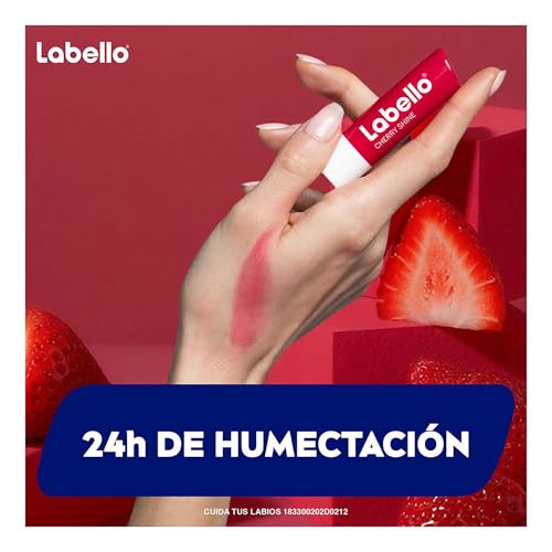 LABELLO Bálsamo labial con color Fresa (4.8g) protector labial con Vitamina E libre de aceites minerales + Bálsamo labial Med Repair (4.8 g) + Bálsamo labial con color Cereza (4.8g)