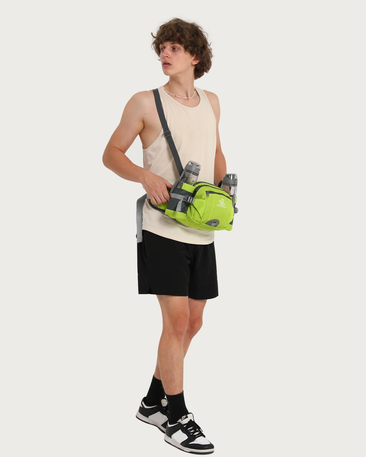 Riñonera WATERFLY Negra con Portabotellas para Senderismo y Deportes Hombre Mujer