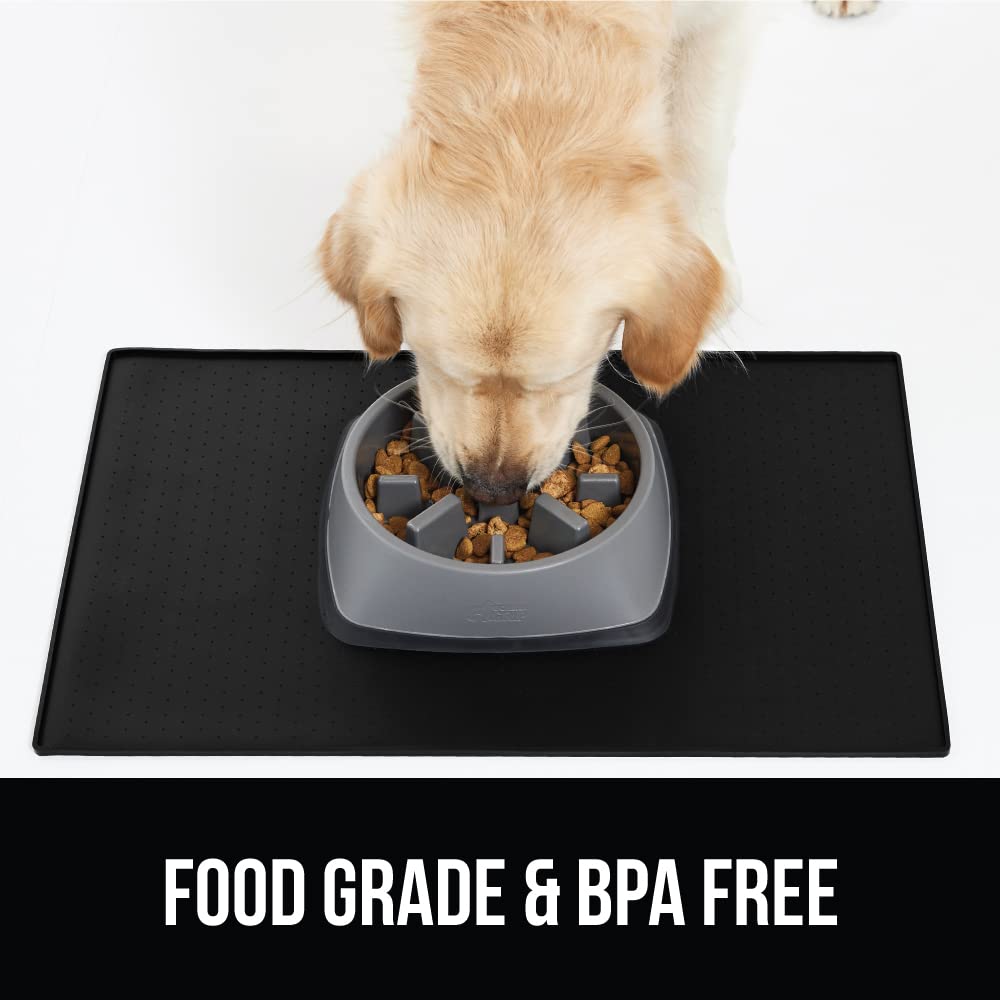 Gorilla Grip 100% Impermeable con Borde Elevado, Alfombrilla de alimentación de Silicona para Mascotas, sin BPA, Las Alfombrillas para Comida para Perros y Gatos contienen derrames, 16x10, Black