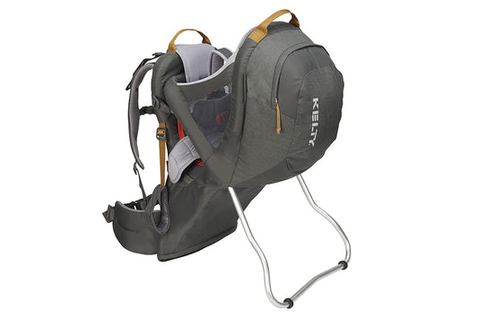 Mochila Portabicicletas para Niños Kelty Journey PerfectFit Sombra Oscura con Suspensión Ajustable y Bolsillos de Malla