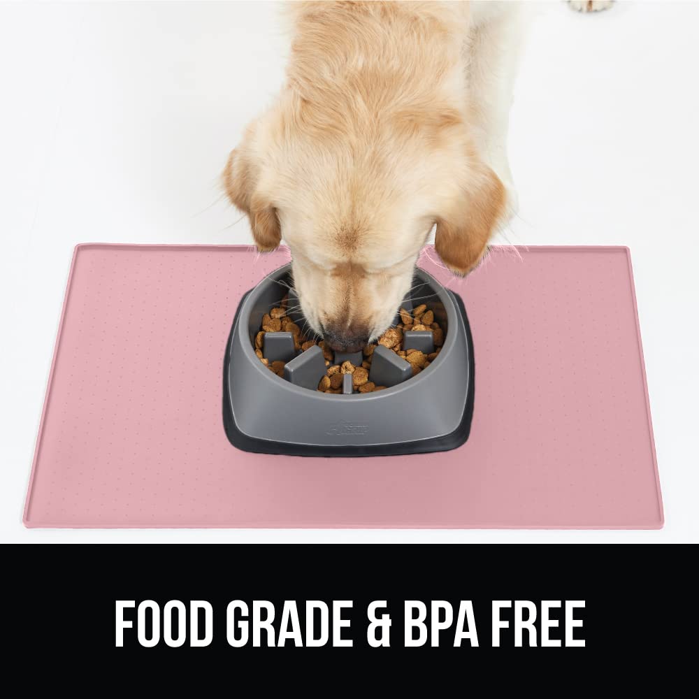 Gorilla Grip 100% Impermeable con Borde Elevado, Alfombrilla de alimentación de Silicona para Mascotas, sin BPA, Las Alfombrillas para Comida para Perros y Gatos contienen derrames, 28x18 Pink
