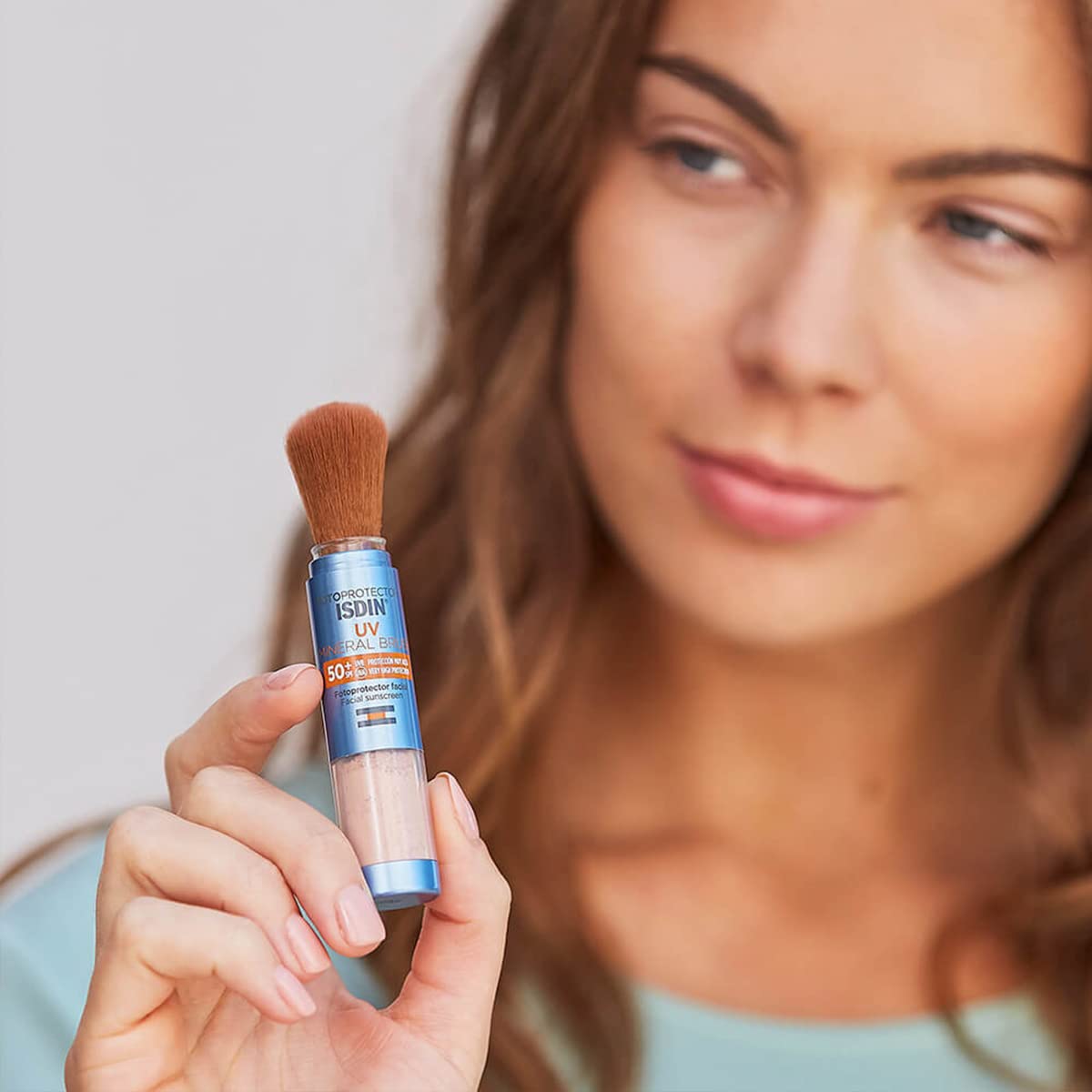 ISDIN Fotoprotector Uv Mineral Brush SPF 50+ | Antipolución, Acabado Invisible
