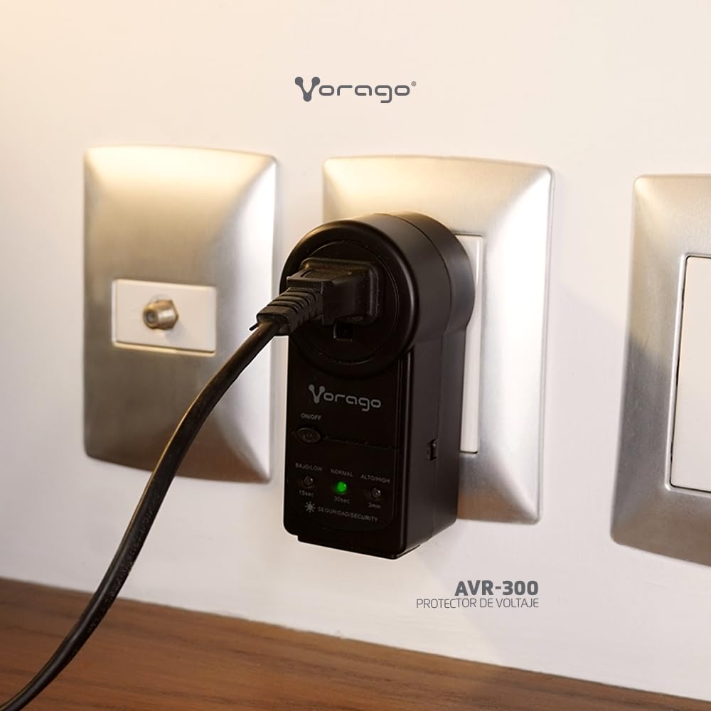 Protector de Voltaje Vorago AVR-300 Gris con Supresor de Picos 900 Joules para PC y Electrodomésticos