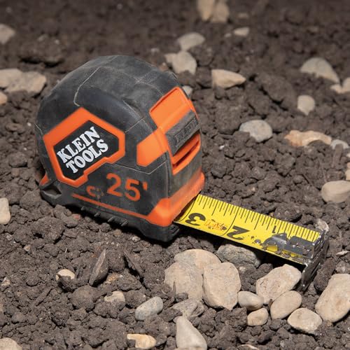 KLEIN TOOLS 9375 | Flexómetro magnético de doble gancho y doble cara| Revestimiento de nylon duradero| Medición SAE y métrica| Flexometro| Cinta metrica| 7.5m | Freno de velocidad y clip para cinturón