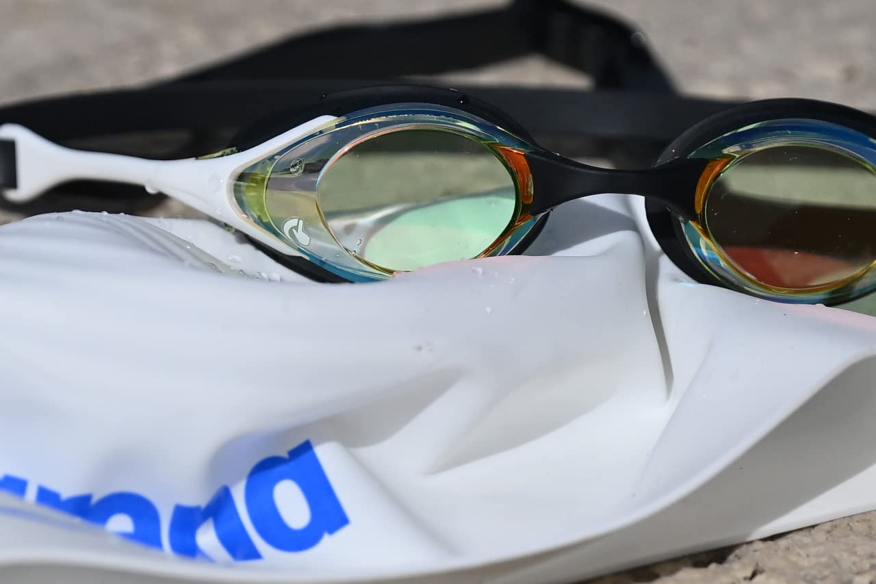 Arena Cobra - Gafas de natación para Hombre y Mujer, Color Plateado y Negro