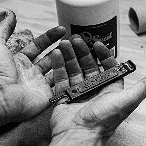 Herramienta de Reparación de Neumáticos Snēk Verde Militar con Palancas de Acero Inoxidable y Removedor de Núcleo de Válvula