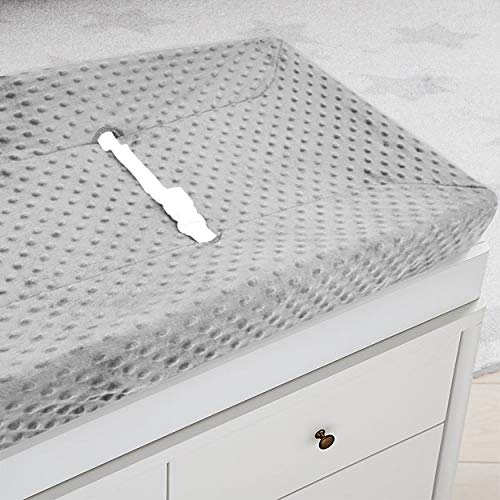 Funda de Cambiador Contorneada American Baby Company Gris de Chenilla con Lunares