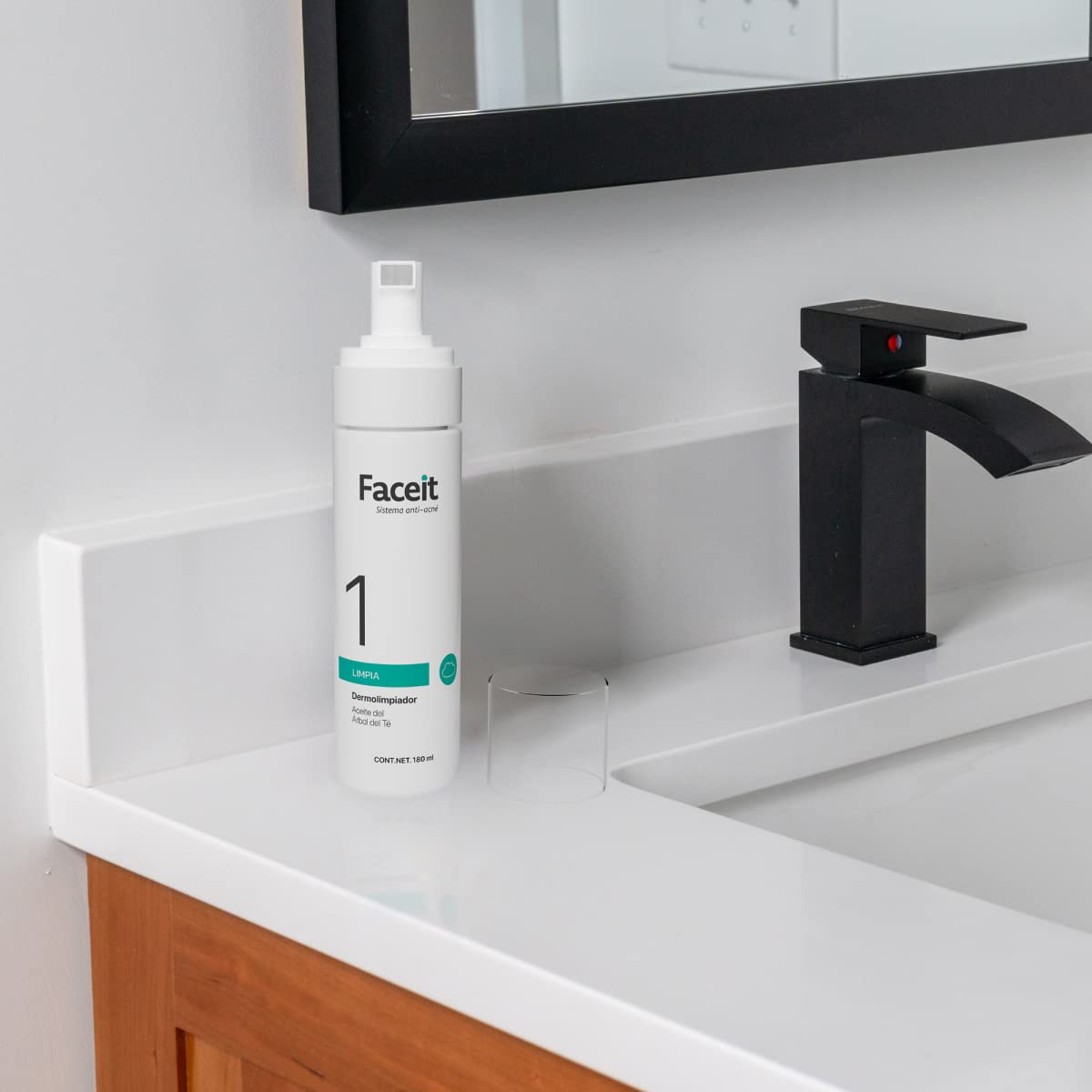 FACE.IT | Limpiador Facial en Espuma | Tratamiento Anti Acné con Aceite del Árbol de Té | Skin Care I Limpiador Facial Piel Grasa | Elimina la Grasa y Suciedad del Rostro | PASO 1 Limpia | 180 ml