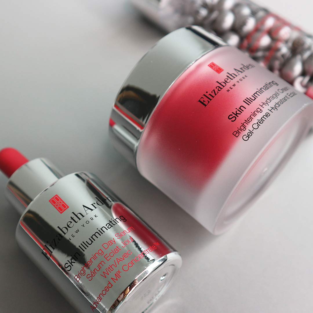 Elizabeth Arden Skin Illuminating Brightening Night Capsules With Advanced Mi Concentrate, 50 Caps