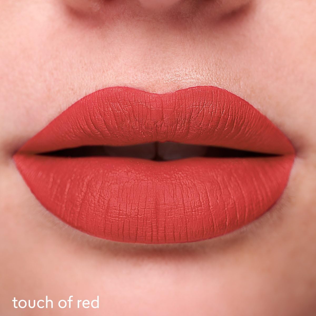 CYZONE - Studio Look Labial Mate Color Touch of Red 6 g, 24 Horas de Color e Hidratación, Labial Líquido con Tecnología Hydra Shot y Elastic Film, Secado Rápido y Textura Ultraligera