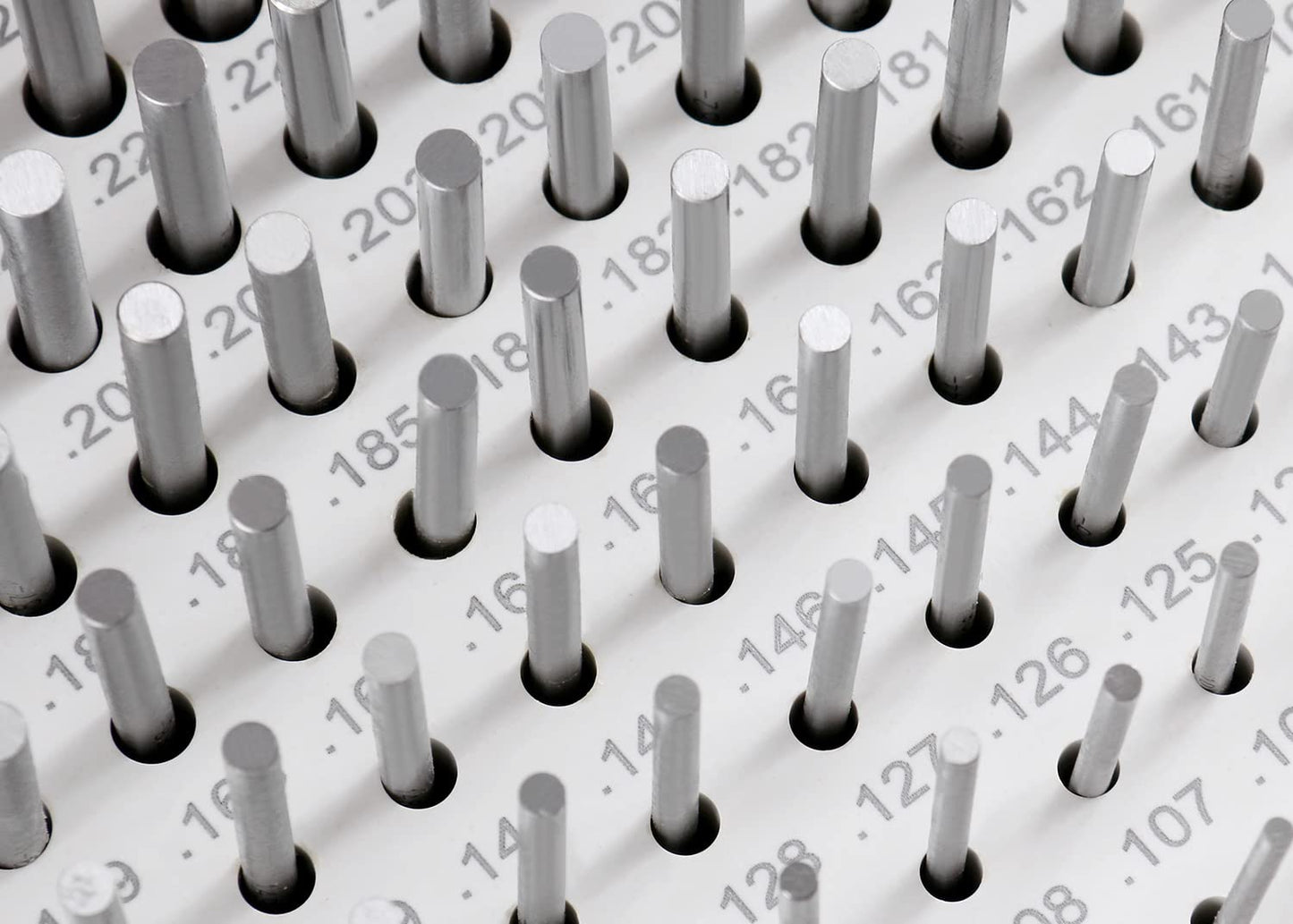 Accusize - 190 Pcs/Set M1(-) 0.061'' - 0.250'' Steel Plug Pin Gage Set Minus, M1(-)