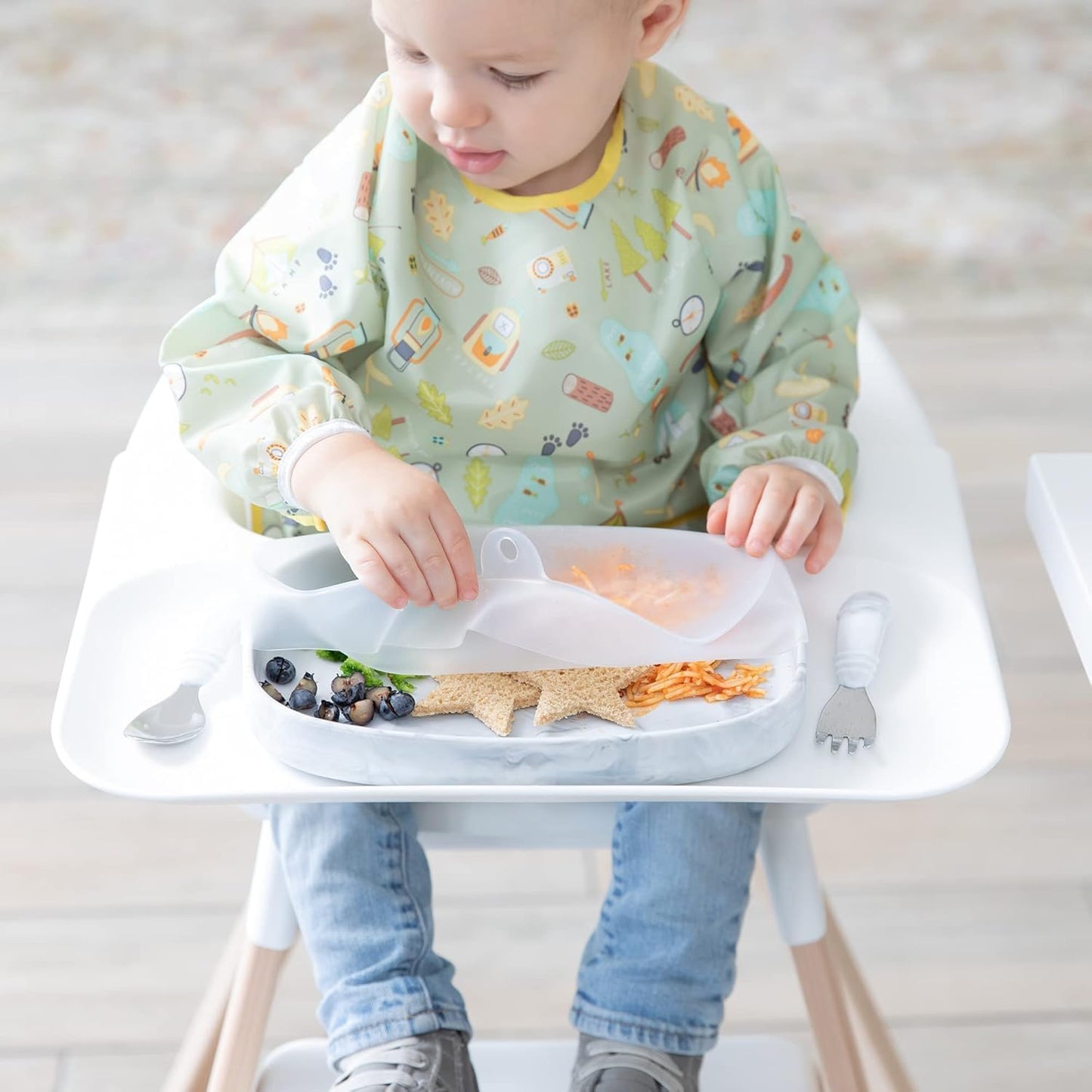 Bumkins - Plato de succión para niños pequeños y bebés, cubierta de plato de agarre dividido para bebés y niños, destete LED para bebés, suministros de alimentación, tienda y etiqueta, restos de