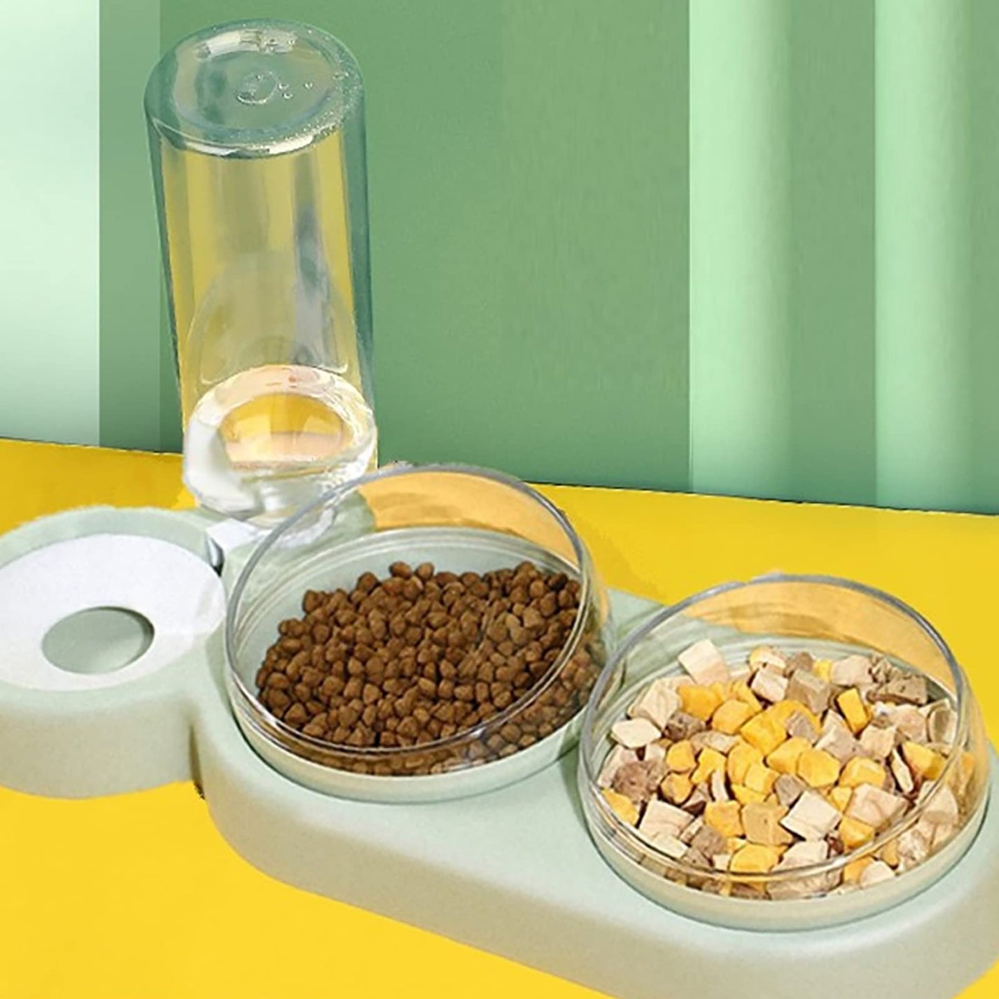 AMONIDA Plato Triple para Mascotas, Diseño Inclinable, Juego de Tazones de Agua para Mascotas, Protección de la Columna Cervical, Inodoro con Botella de Agua, Gato y Perro (Verde)