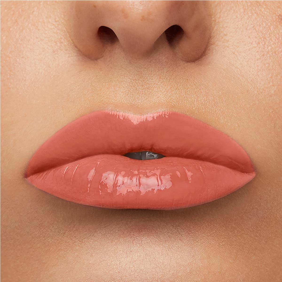 Maybelline Labial líquido brillante de larga duración, Superstay Vinyl Ink tono Golden 105, 4.2ml