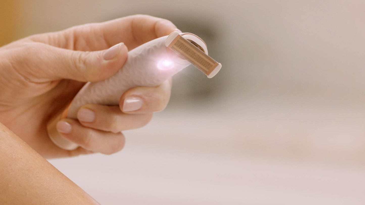 Finishing Touch Flawless Nu Razor - Maquinilla de afeitar eléctrica recargable inalámbrica