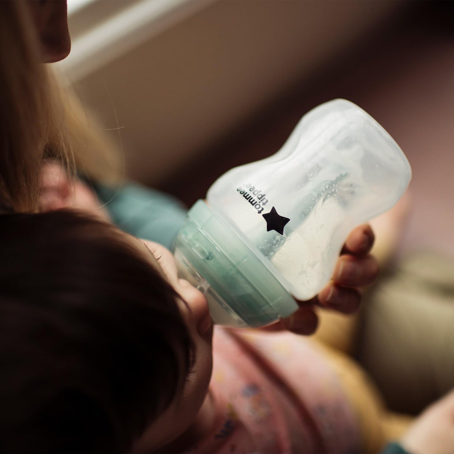 Tommee Tippee, tetina para biberón de flujo medio anticólico avanzado, tetina con forma de pecho, más de 3 meses, 2 unidades
