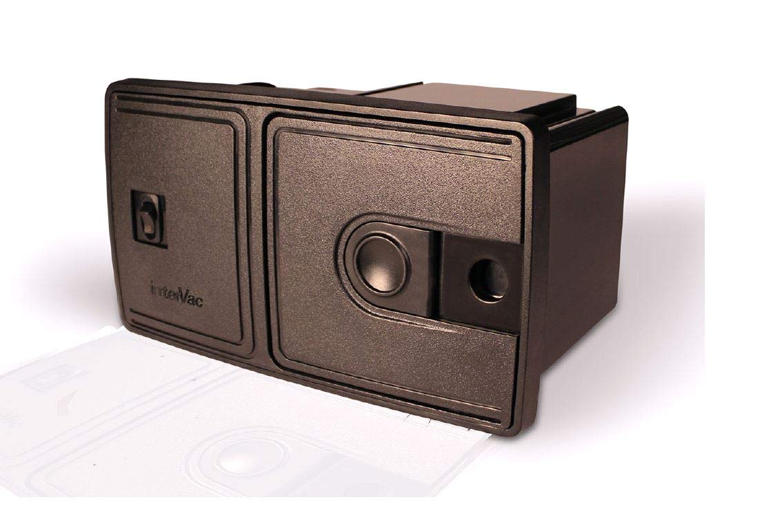 Aspiradora Intervac CS8120ETK1 Negra Compacta Para Auto