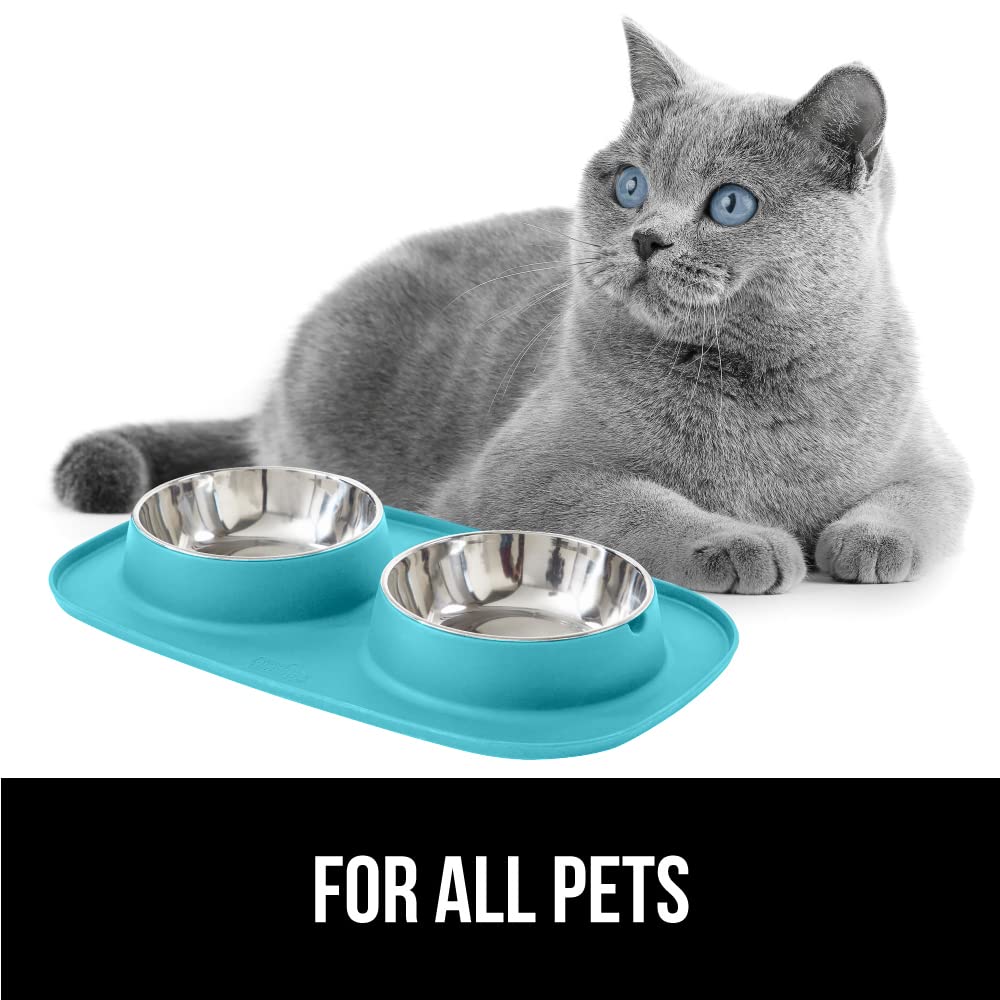Gorilla Grip Juego de cuencos antideslizantes para mascotas y alfombrilla de alimentación de silicona, atrapa el agua y los alimentos, bordes elevados para evitar derrames, cuenco de acero inoxidable para gatos y perros, diseño pendiente de patente, 1 taz