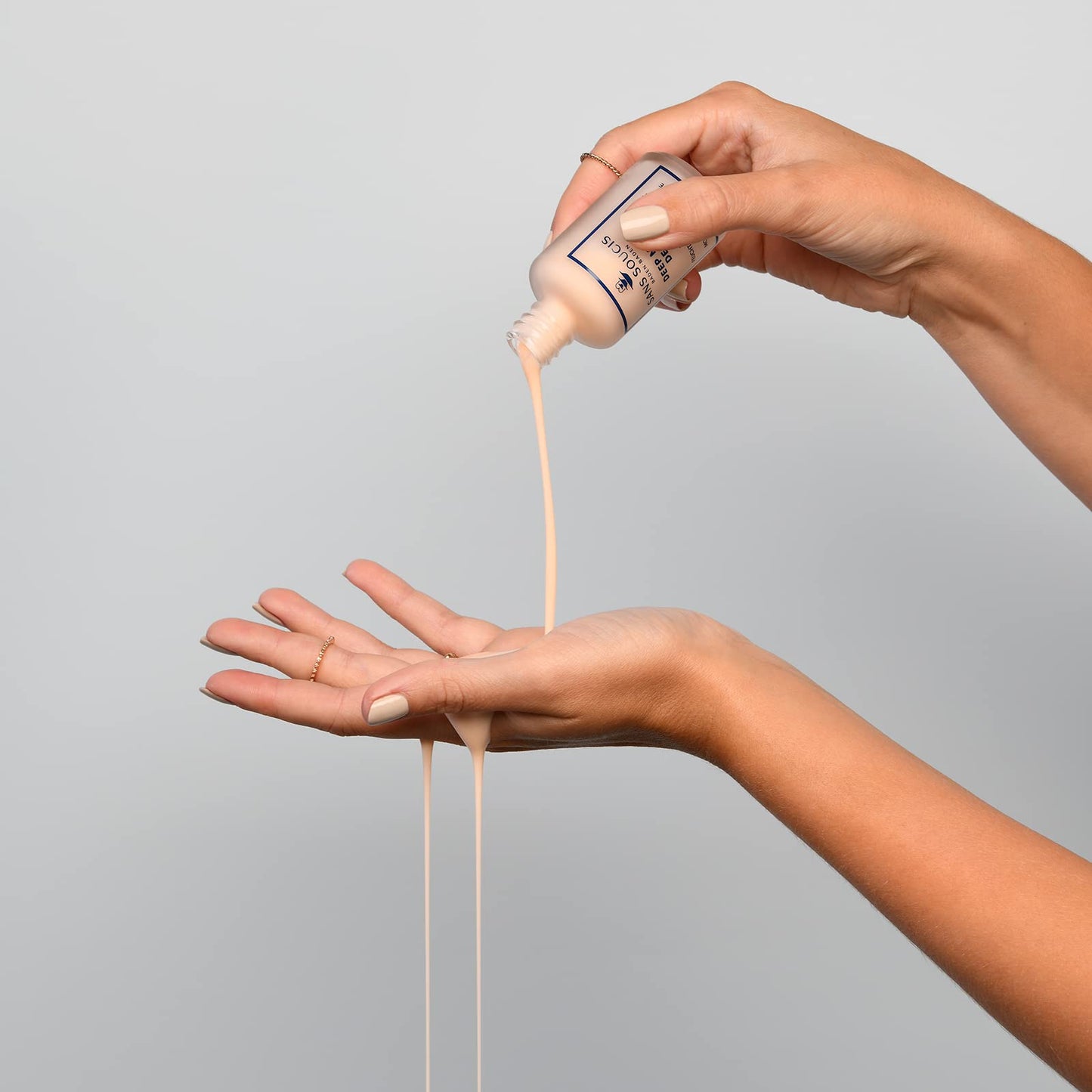 Sans Soucis Moisture Concentrate with Hyaluronic Acid
