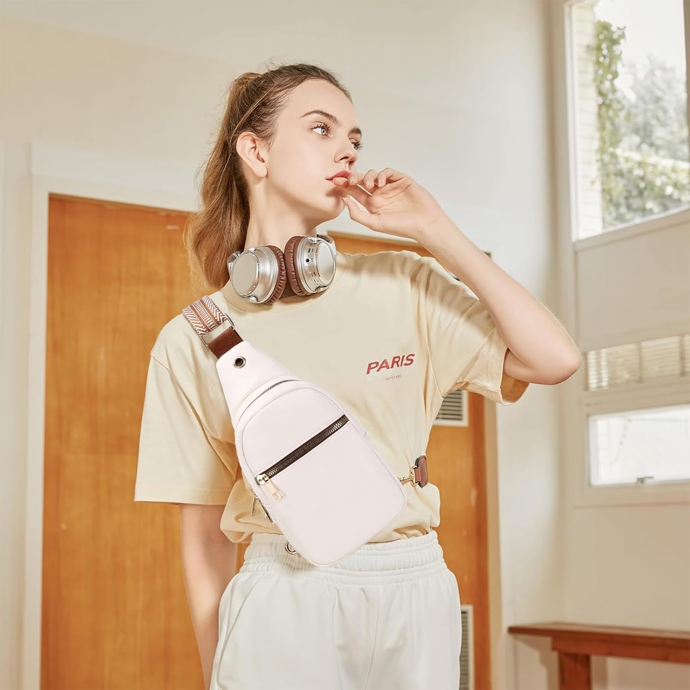 Riñonera de Piel Moda Deportiva Blanco con Correa Ajustable para Mujer