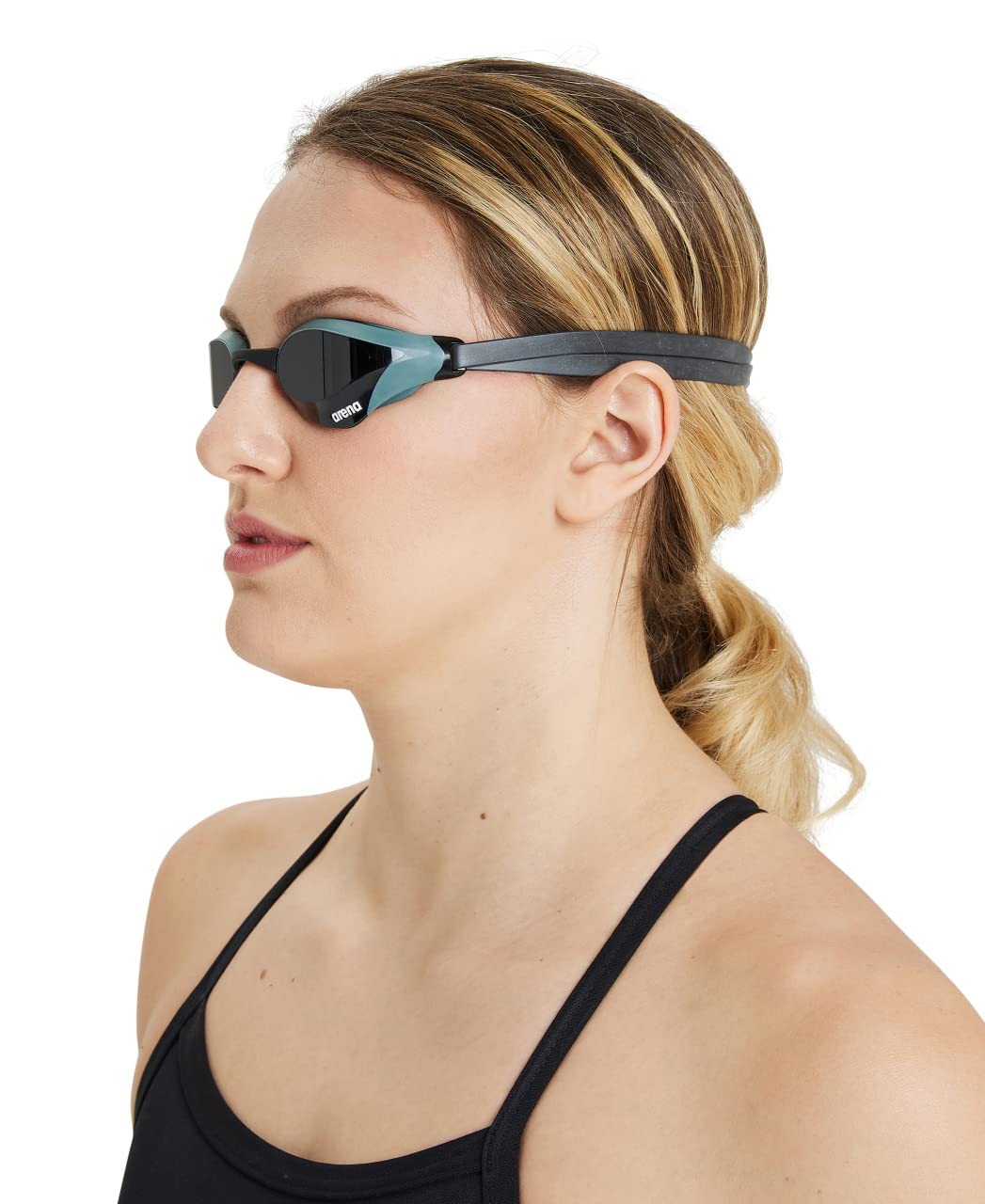 Arena Cobra Core - anteojos de natación para hombres y mujeres, azul/azul/negro, antivaho sin espejo (nuevas)