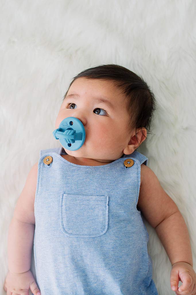Itzy Ritzy Sweetie Soother Pacifier Set - Silicone Newborn Pacifiers with Collapsible Handle & Two Air Holes For Added Safety; Set of 2 in Light Blue & Dark Blue, Ages Newborn & Up