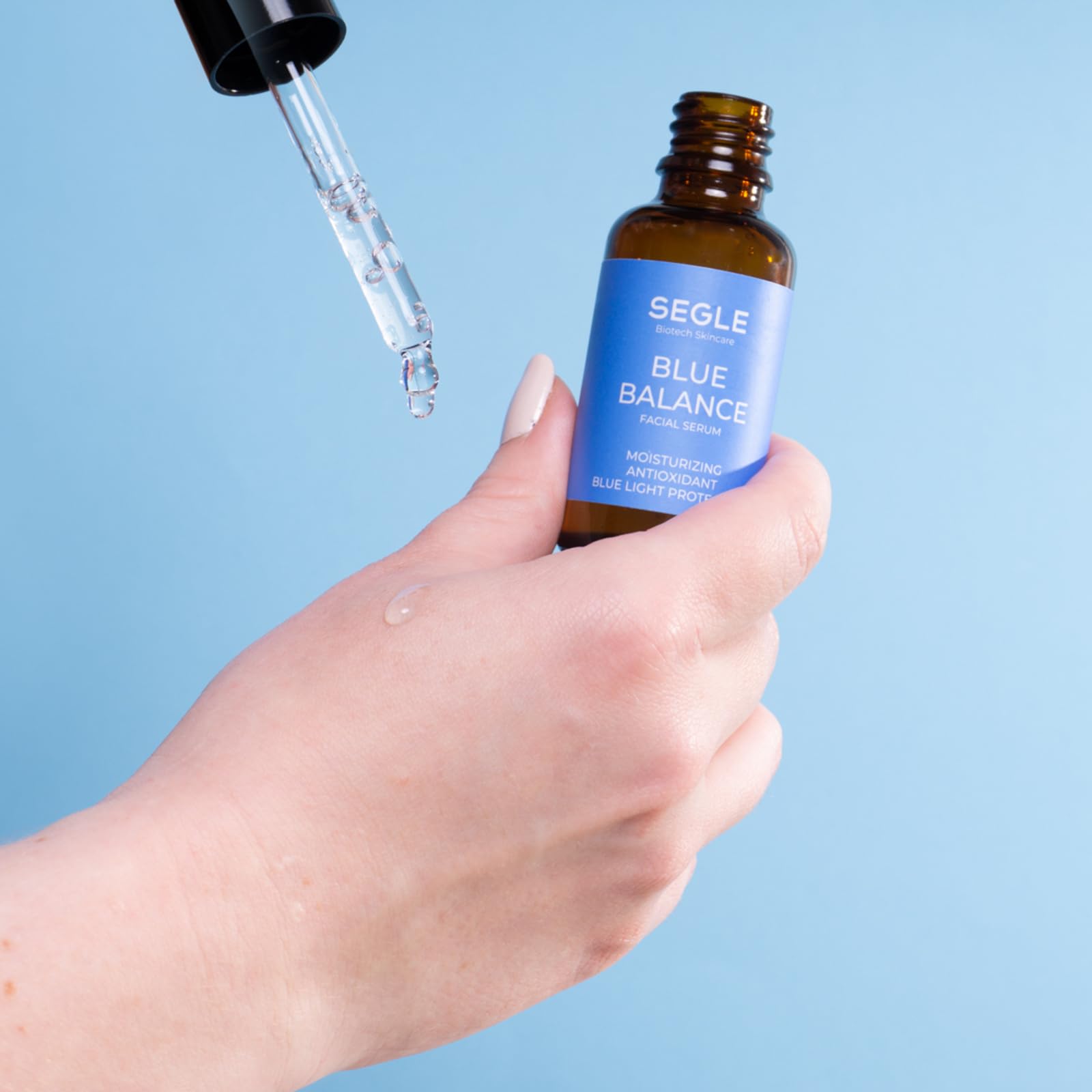 Serum Segle Clinical Azul Hidratación Profunda Reequilibrante Vegano Niacinamida