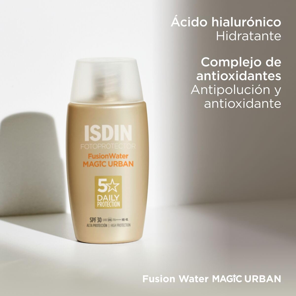 ISDIN Fusion Water Urban SPF 30, Protector Solar Facial, Textura ulltraligera de uso diario para entornos urbanos, 50ml