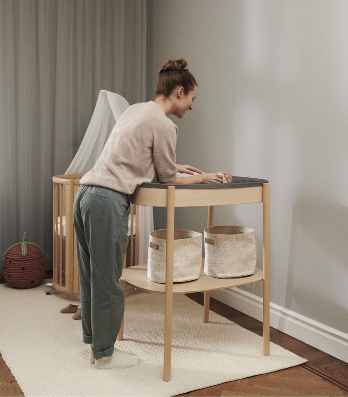 Cambiador con base Stokke Sleepi - White