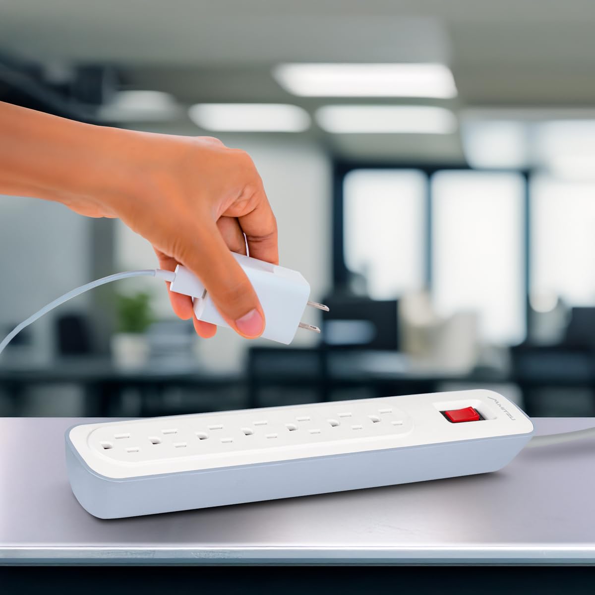 Barra Multicontactos Mitzu 7 Salidas con Seguro Protector