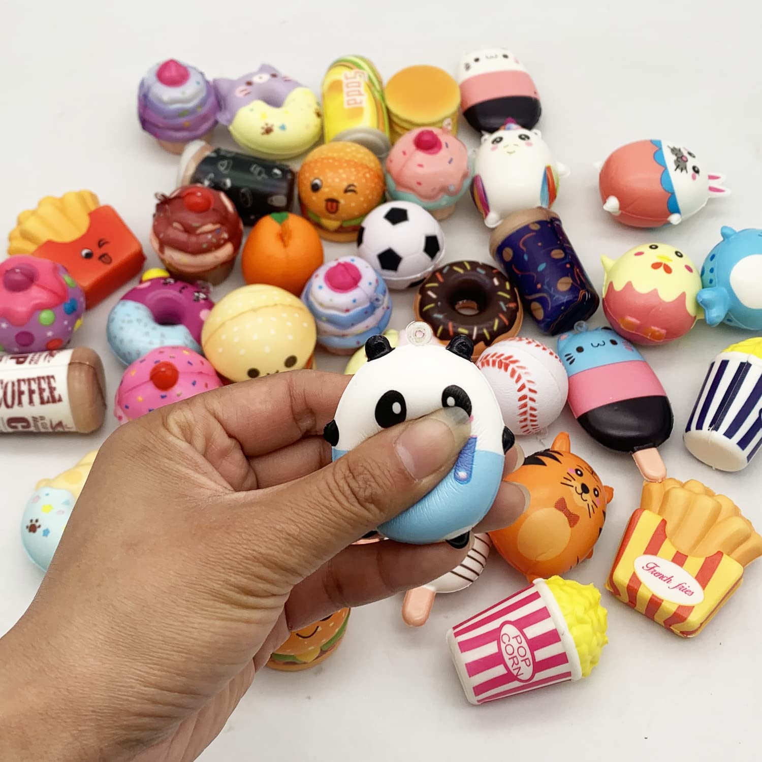 Juguetes Squishies Kawaii Suaves y Lentos Serie de Dibujos Animados con Correas
