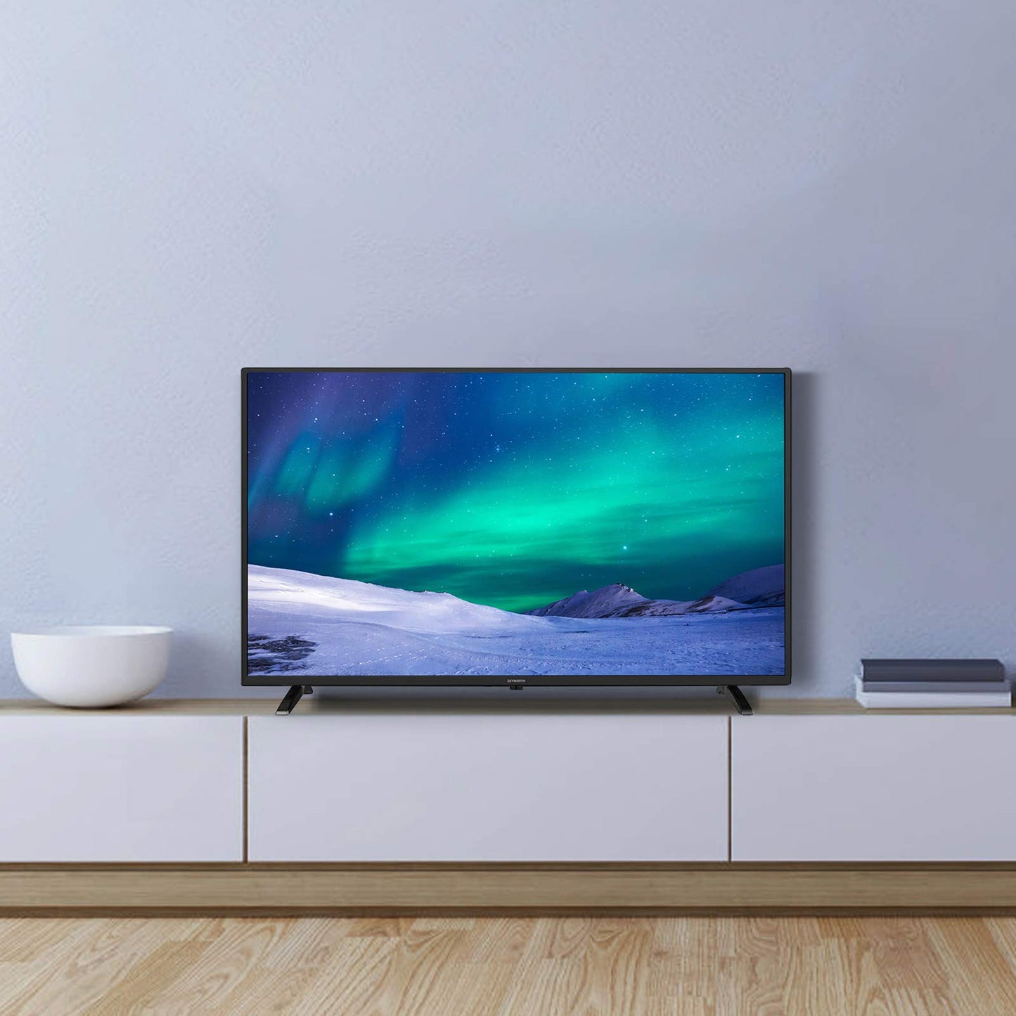 Skyworth Smart TV de 32 Pulgadas, Roku Google TV 720P con Chromecast Integrado, Android LED TV para recámara - S3G