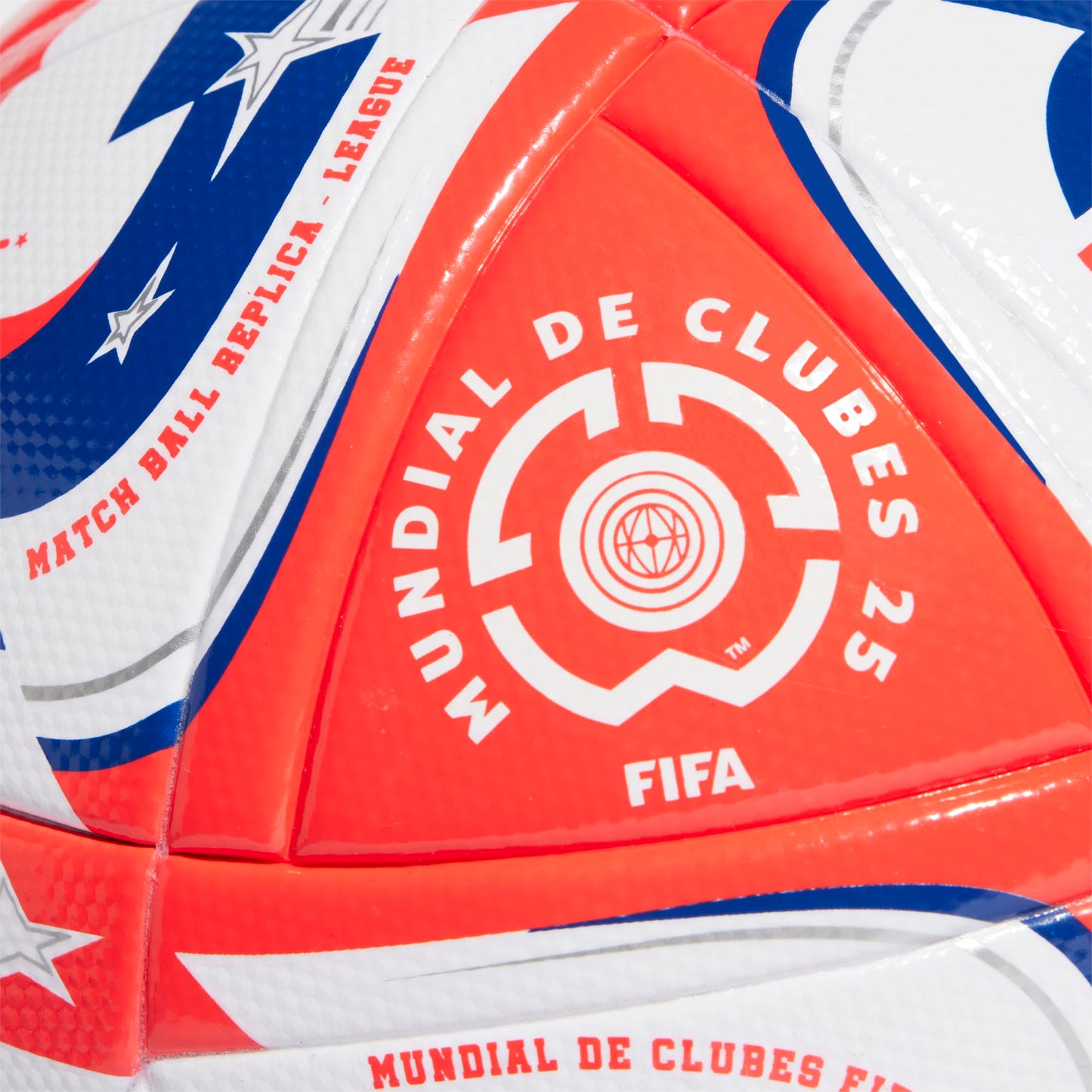 adidas - Balón de fútbol Unisex para Adultos de la FIFA Club World Cup League, Blanco/Rojo lúcido/Azul eléctrico/Plateado metálico, 5