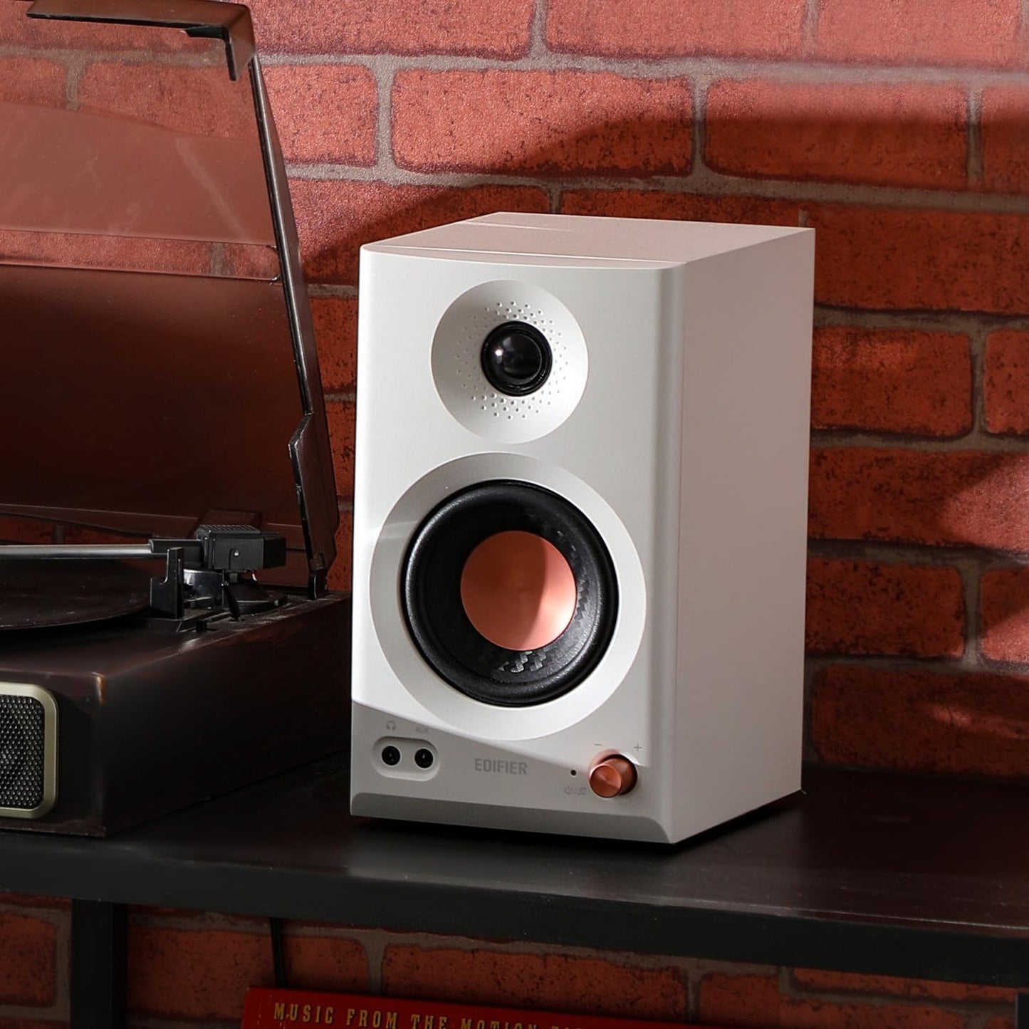 Edifier MR3 Bluetooth Powered Studio Monitor Speakers2.0 36 Watts (White)
