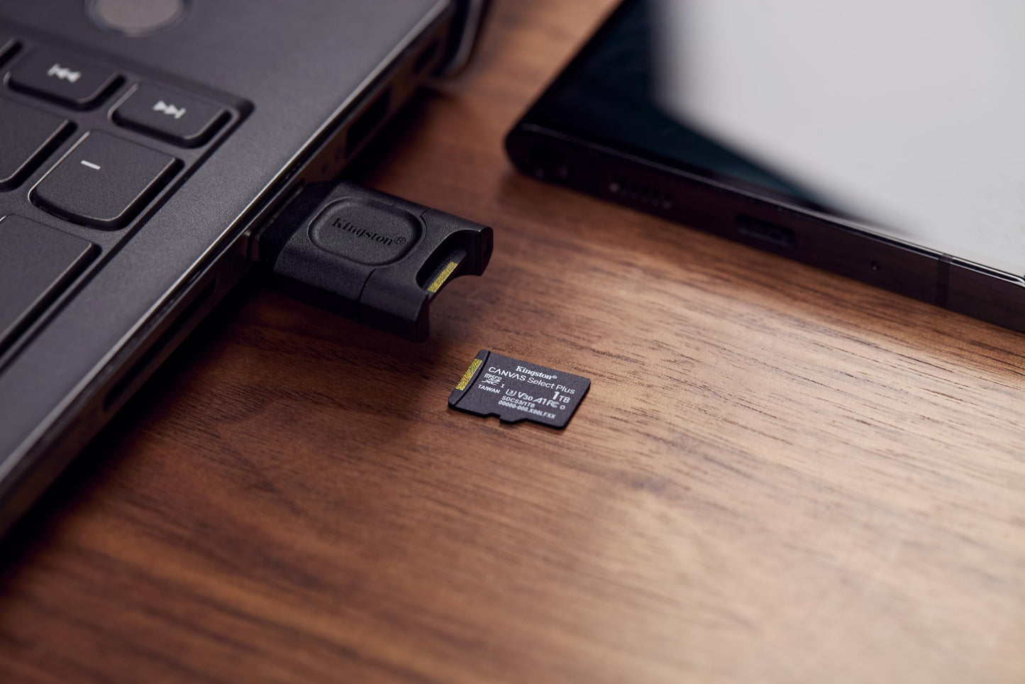 Kingston Tarjeta De Memoria MicroSD, Canvas Select Plus Gen3, Capacidad: 1TB, Clase 10, UHS-I, U3, V30, A1 Lectura: 150MB/s, SKU: SDCS3/1TB