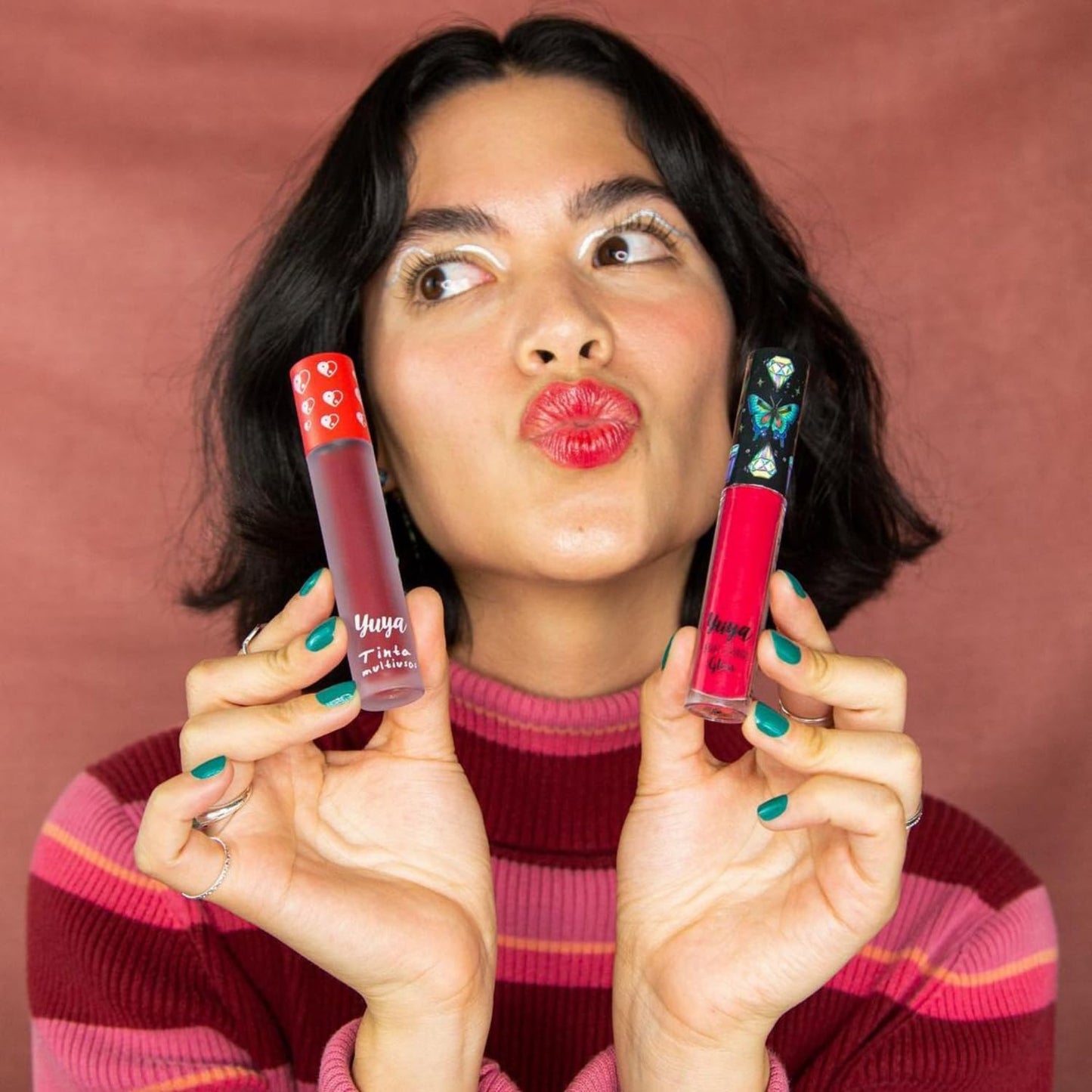 Republic Cosmetics Yuya Tinta multiusos Yin Yang de larga duración para labios, ojos y mejillas con extracto de Aloe Vera Color Rojo