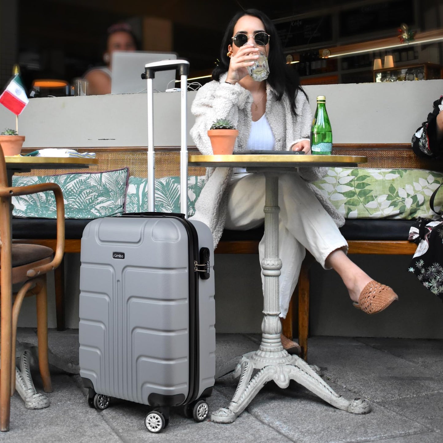 Maleta de Viaje Rumbo Gris Plata Resistente con 4 Ruedas y Candado de Seguridad