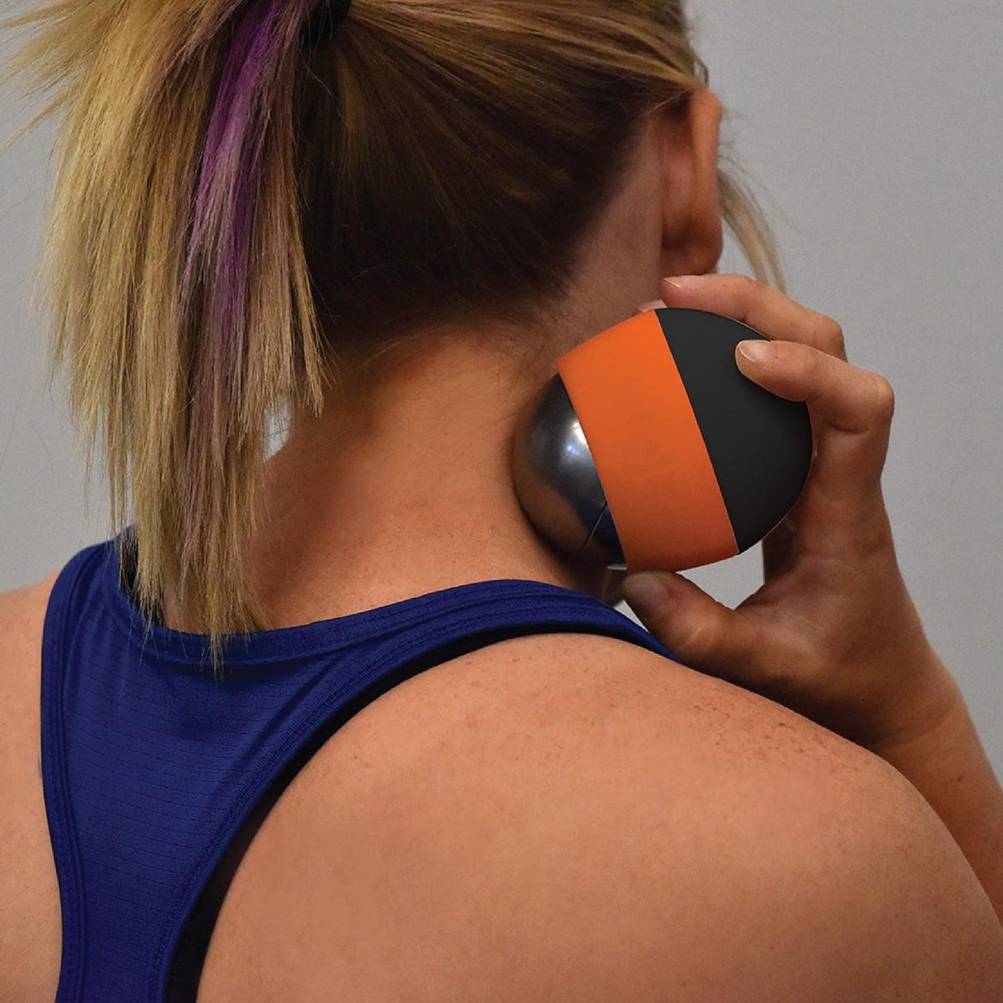 KT Health, Bola de Masaje terapéutica de Hielo/Calor para aliviar el Dolor Muscular y el estrés, Negro/Naranja