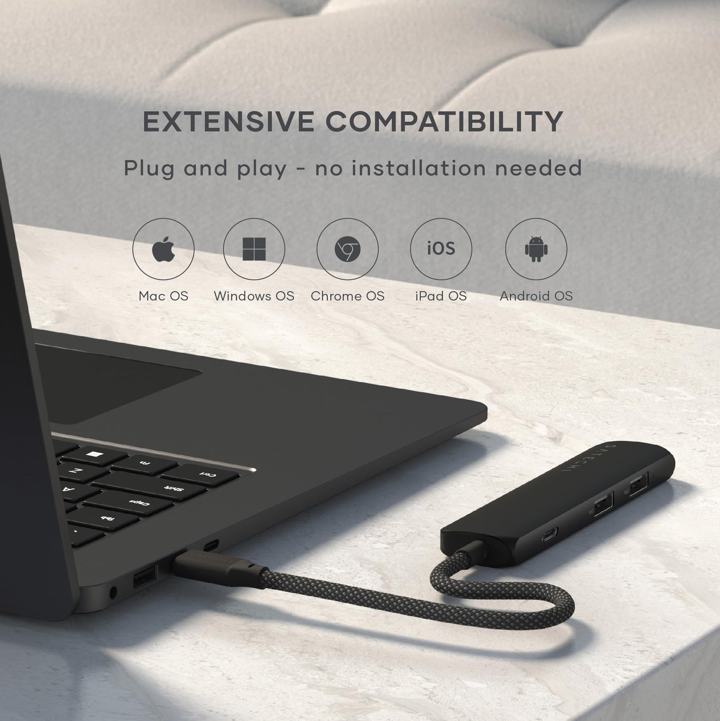 Adaptador USB-C SATECHI Negro 4 en 1 HDMI 4K, PD 100W, 2 Puertos USB-A, Lectores de Tarjetas Micro/SD