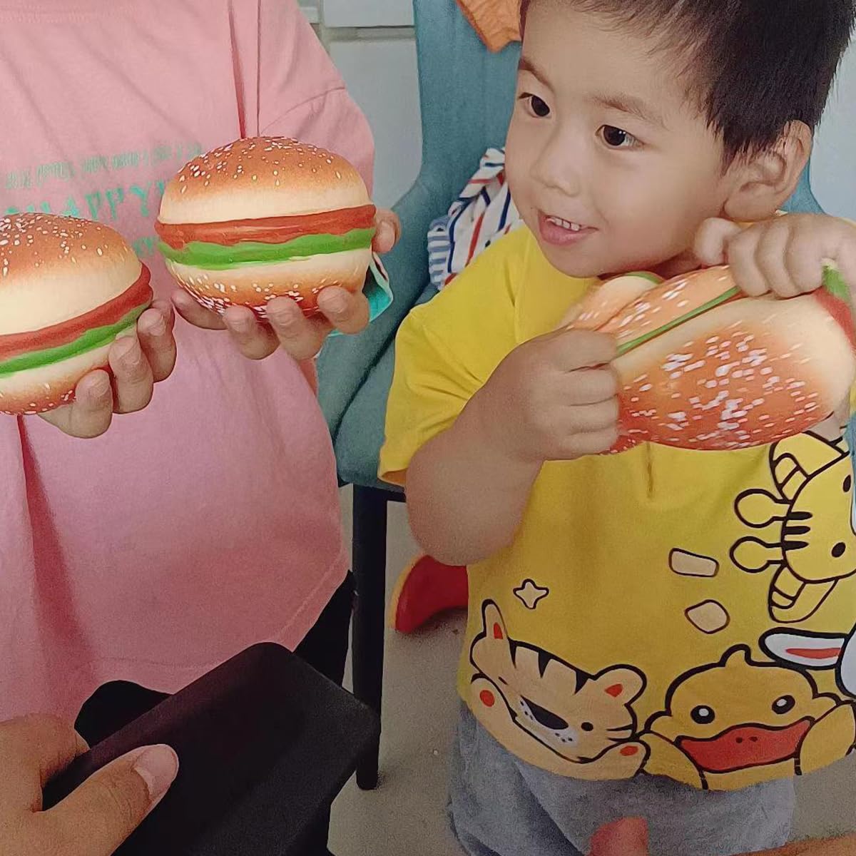 AHYCS - Juguetes para hamburguesas, juguetes para apretar hamburguesas, juguetes para hamburguesas estirables para aliviar el estrés, juguete divertido y novedoso, juguete de simulación para