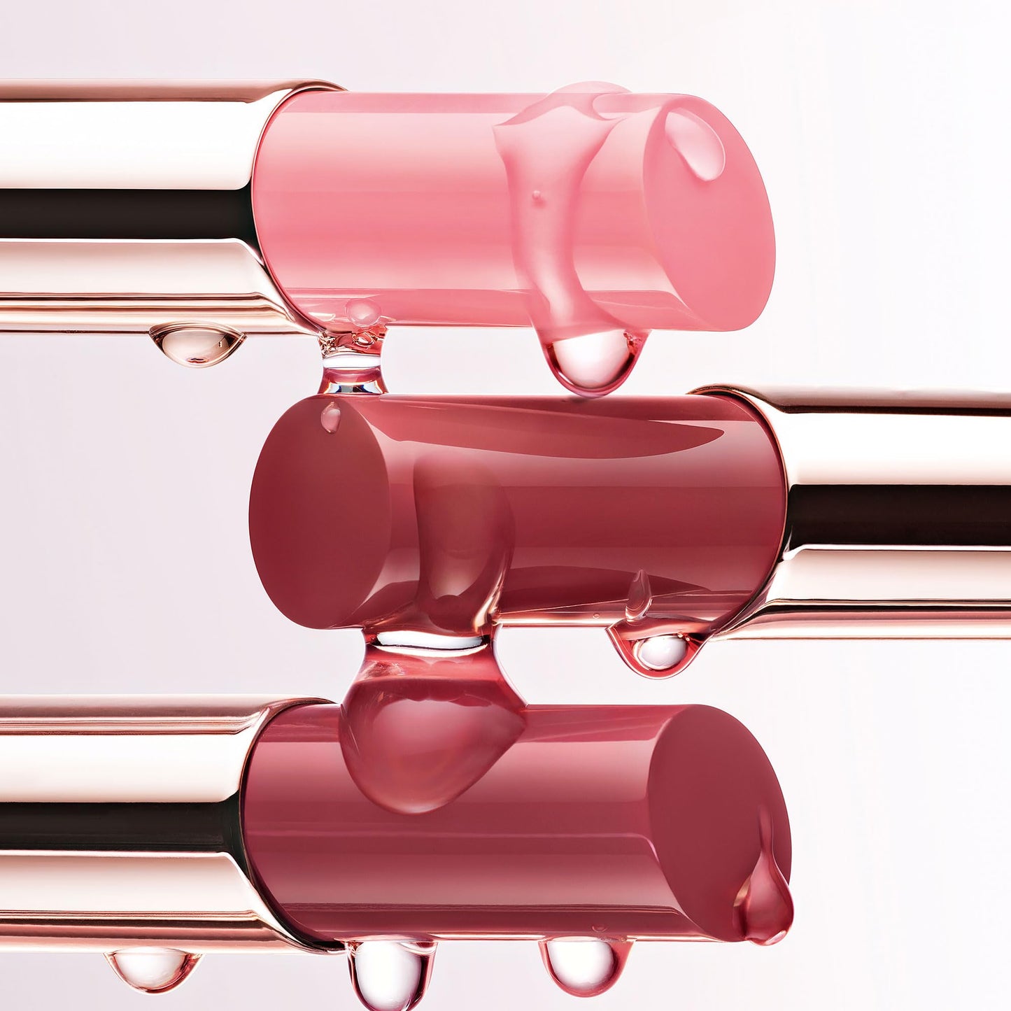 Lancôme Idôle Lip Butterglow, Bálsamo Labial con Color, Cuida, Hidrata e Ilumina con su Textura Ligera, Con 12% Escualano y Ceramidas, 50 Sheik's Rosy Nude, 3 g