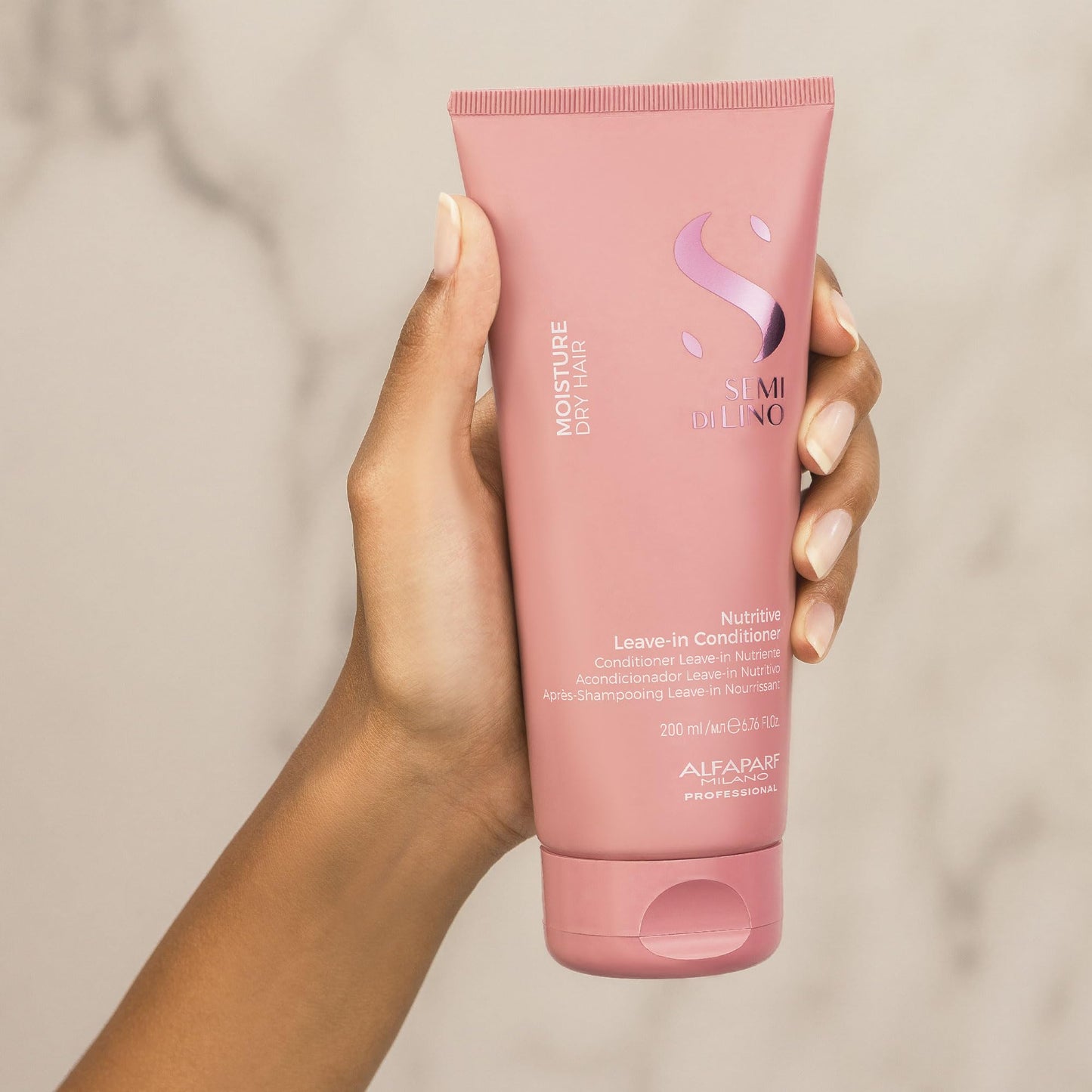 Acondicionador sin Sulfato Alfaparf Milano Semi Di Lino Moisture Nutritive para Salón Profesional - Protege el Color y Nutre el Cabello
