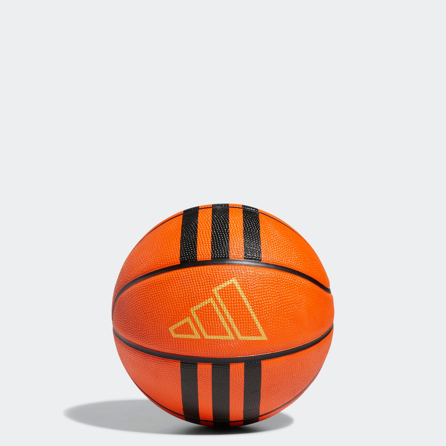 adidas - Balón de Baloncesto Unisex con 3 Rayas de Goma X3, Baloncesto Natural/Negro/Dorado metálico, Talla 6