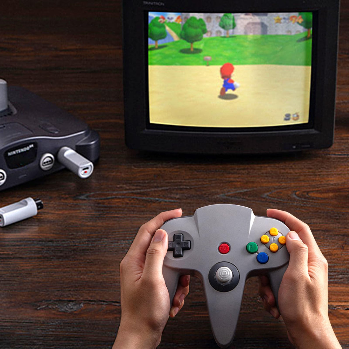 Adaptador Inalámbrico 8Bitdo Retro Receiver N64 con Vibración y Memoria