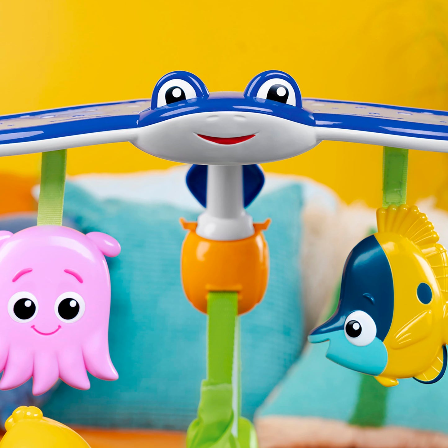 Bright Starts Disney Baby Buscando a Nemo Sea of Activity Jumper